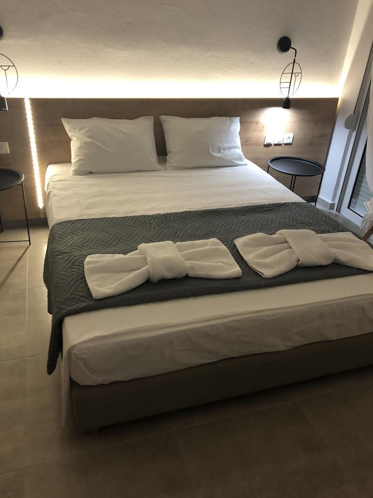 Kalligeom Appartement Chersonissos Buitenkant foto