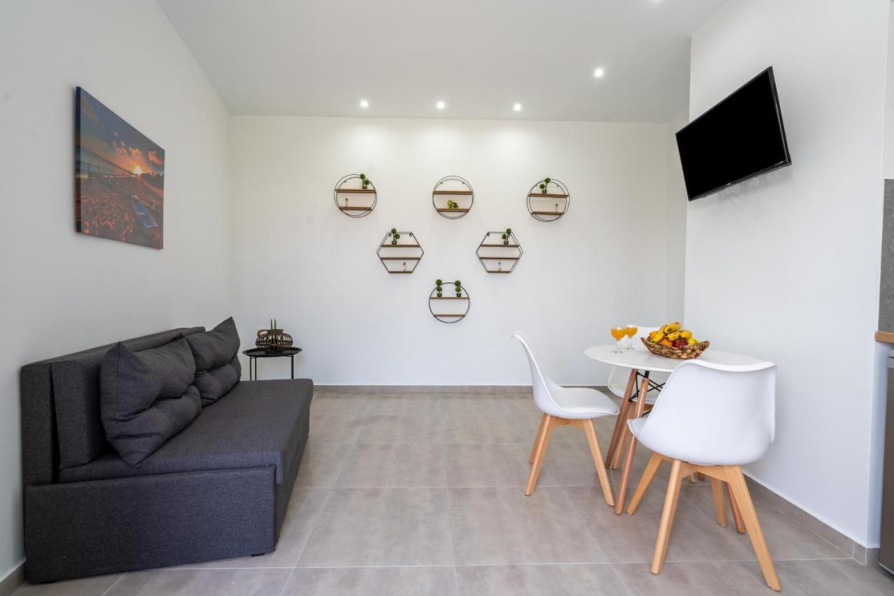 Kalligeom Appartement Chersonissos Buitenkant foto
